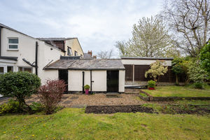 Photo 11- click for photo gallery